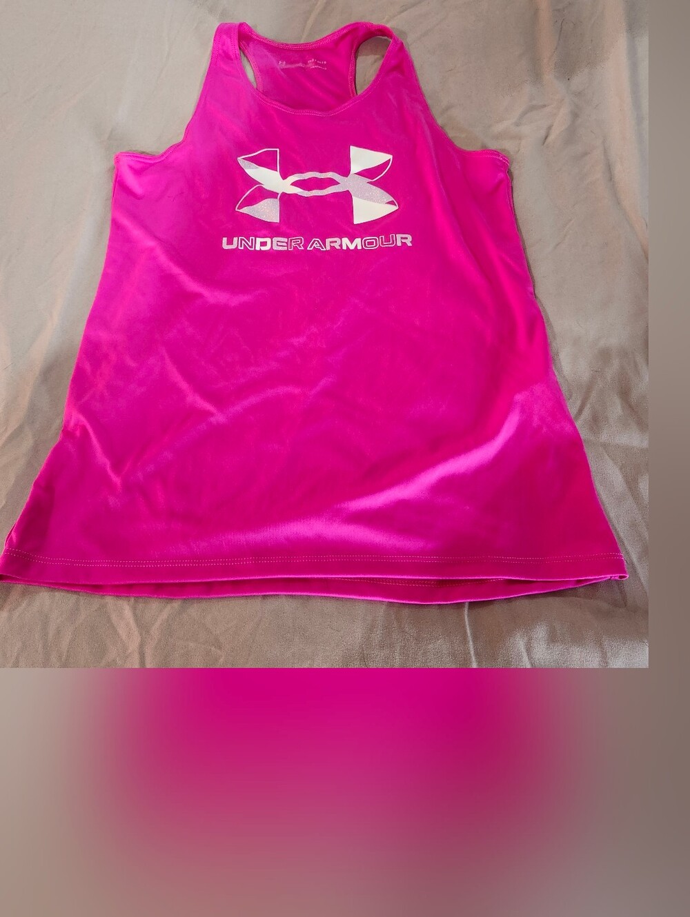 Under Armour Hot Pink Girls' HeatGear Tank Size Youth Large